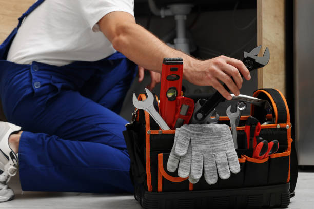 Best Emergency Plumber  in Chinook, MT